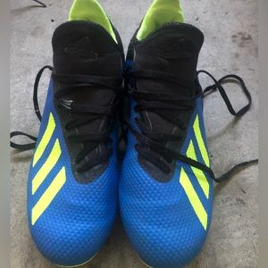 Adidas soccer cleats. Youth 6. Womens 7.5